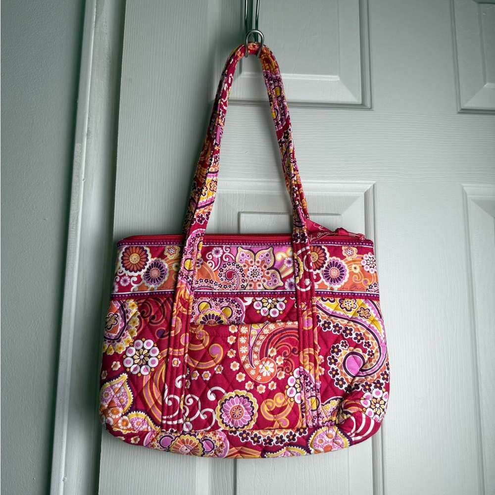 NWOT Vera Bradley Little Betsy - Raspberry Fizz Retired Pattern - Last One